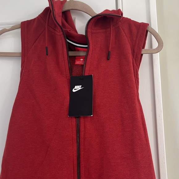 Nike tank hoodie - Picture 3 of 8